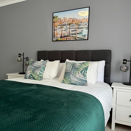Princess Retreat Beautiful Modern Aprt 2 Min Walk From Quarteira Beach Eksteriør billede