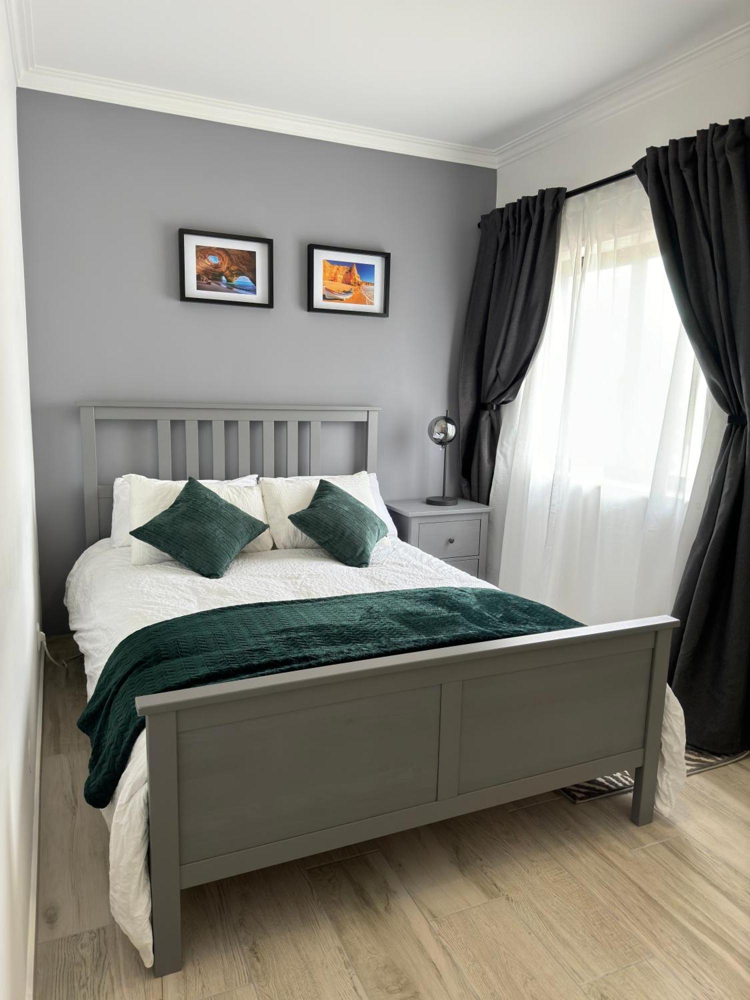 Princess Retreat Beautiful Modern Aprt 2 Min Walk From Quarteira Beach Eksteriør billede