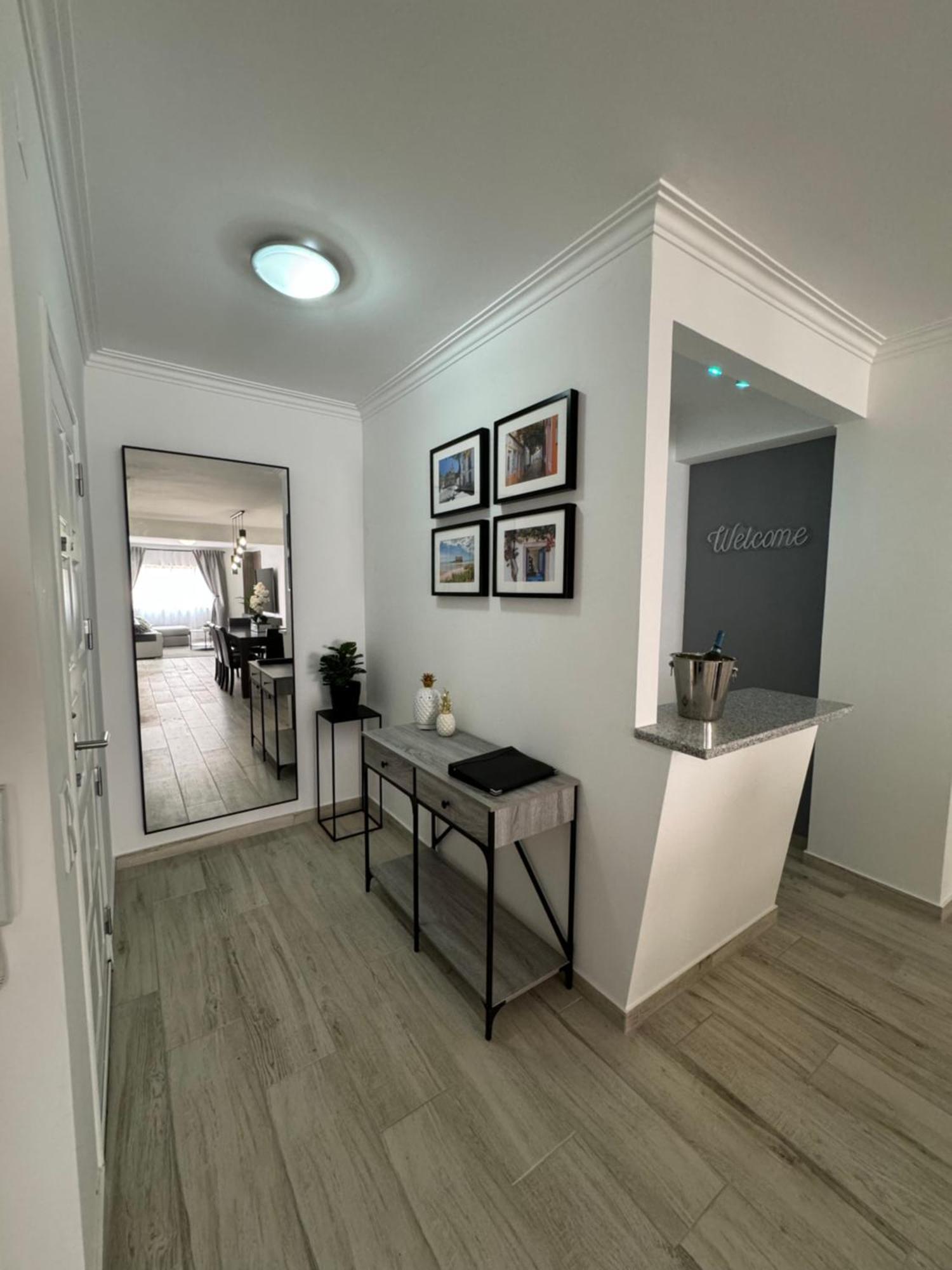 Princess Retreat Beautiful Modern Aprt 2 Min Walk From Quarteira Beach Eksteriør billede