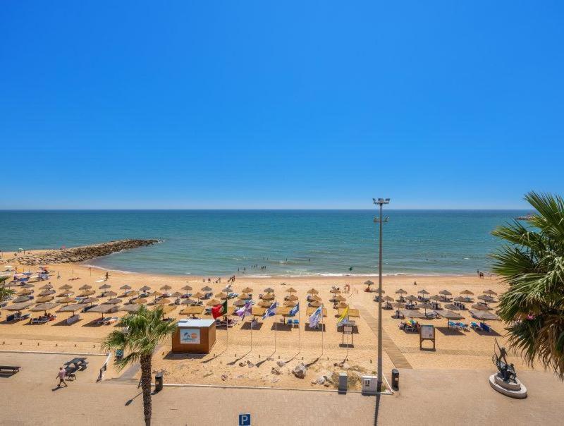 Princess Retreat Beautiful Modern Aprt 2 Min Walk From Quarteira Beach Eksteriør billede
