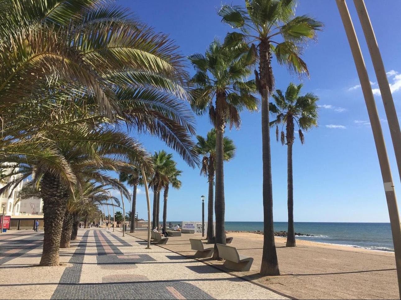 Princess Retreat Beautiful Modern Aprt 2 Min Walk From Quarteira Beach Eksteriør billede