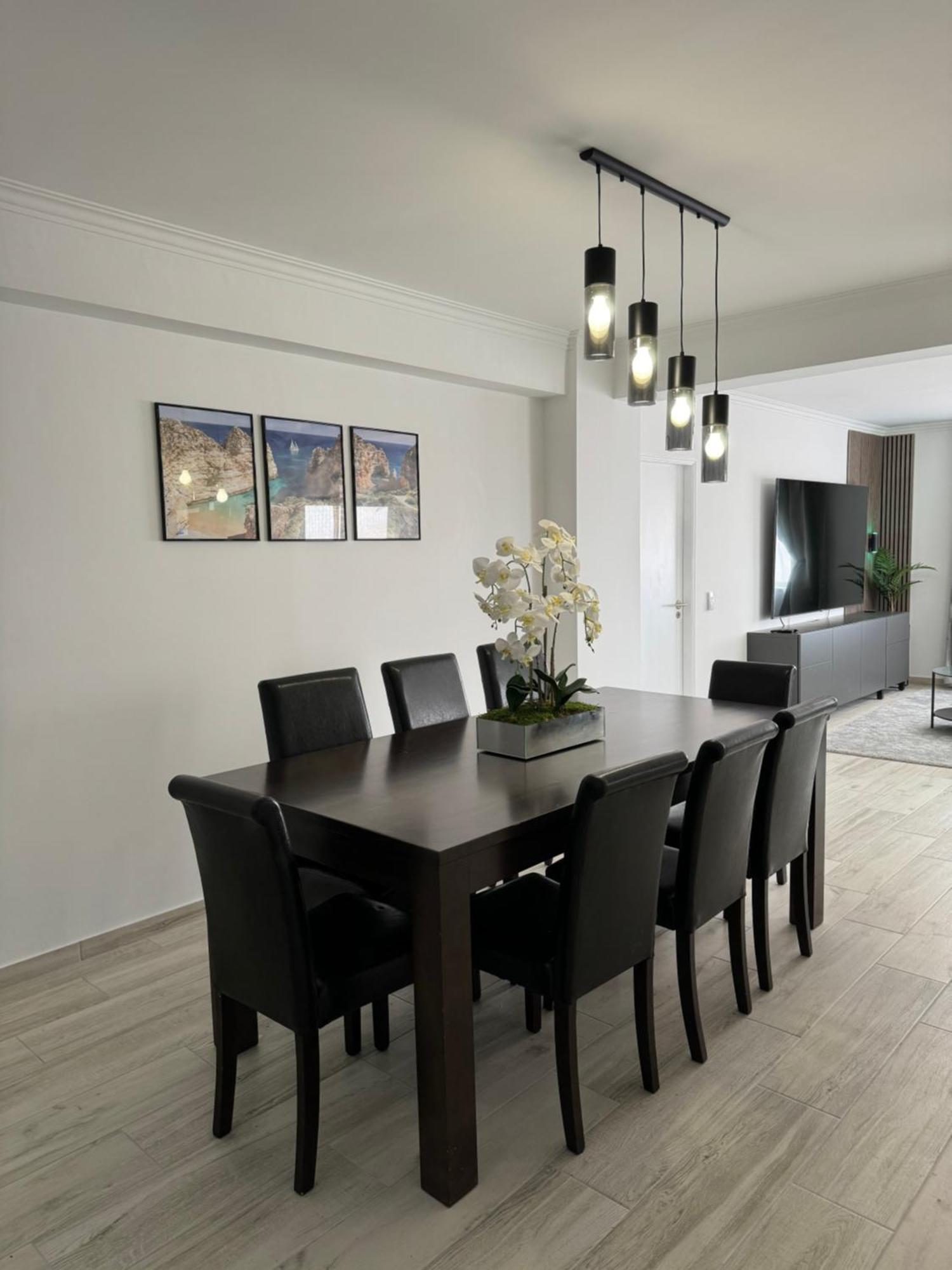 Princess Retreat Beautiful Modern Aprt 2 Min Walk From Quarteira Beach Eksteriør billede